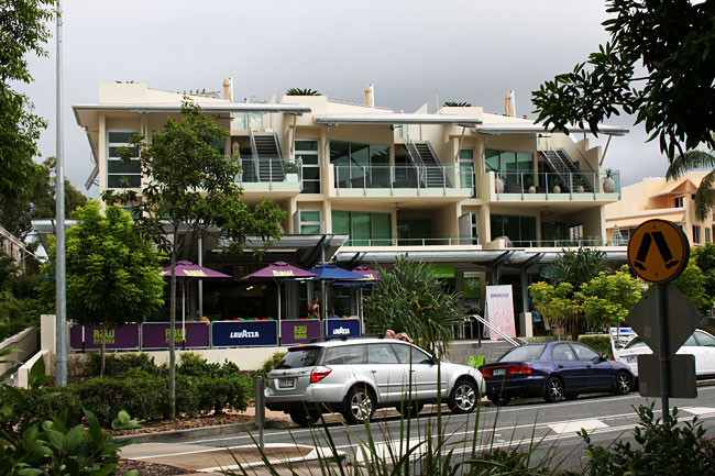 Noosaville Apartments and Shops